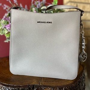 Jet Set Large Saffiano Leather Messenger Bag